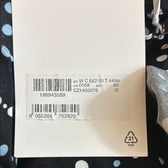 Love Moschino Black and White Oversized Graphic Button Down Blouse Size 4 - Picture 8 of 11